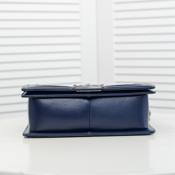 シャネルバッグ内部構造